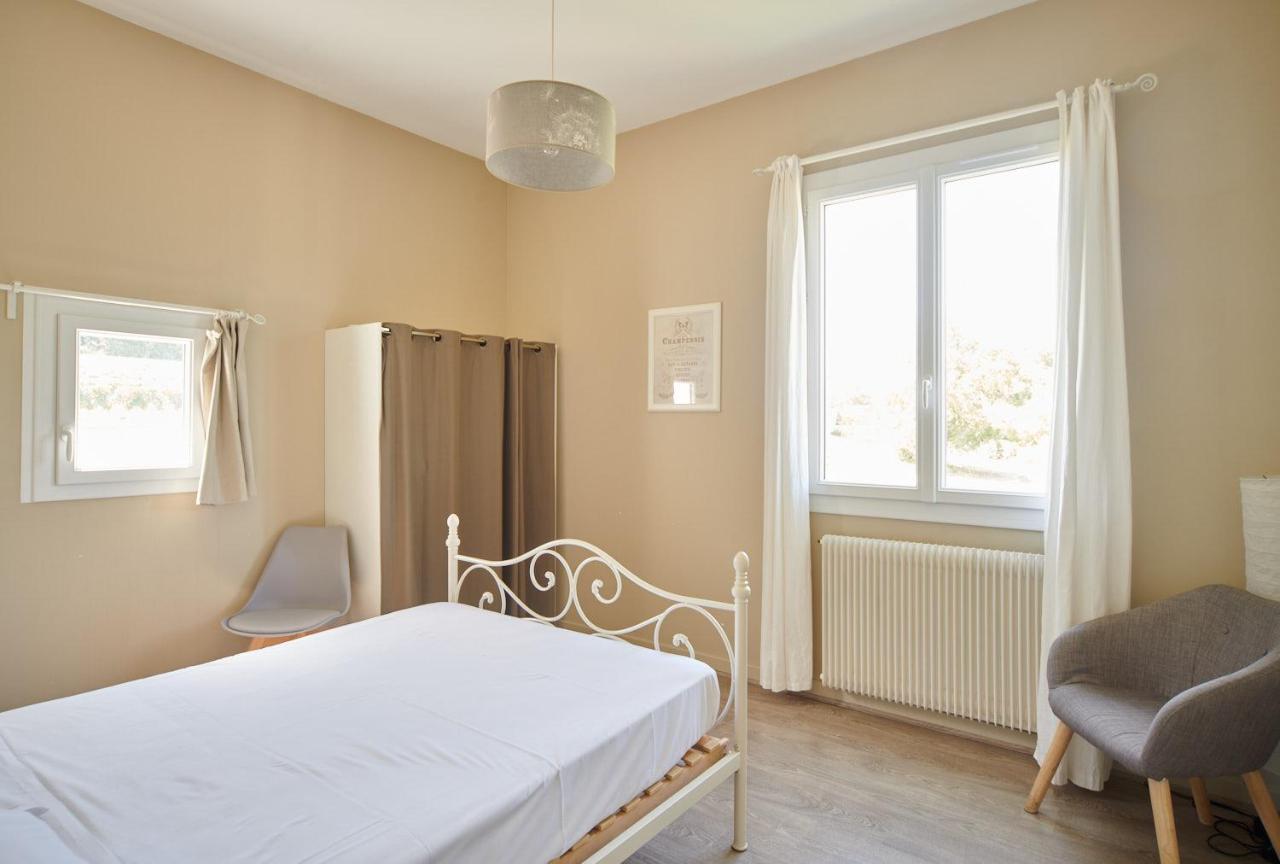 Le Carre Saint Pierre - Chambres D'Hotes Marey-les-Fussey Exterior photo